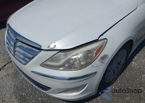 2013 Hyundai Genesis 3.8 z USA, uszkodzony, nr VIN KMHGC4DD6DU220912